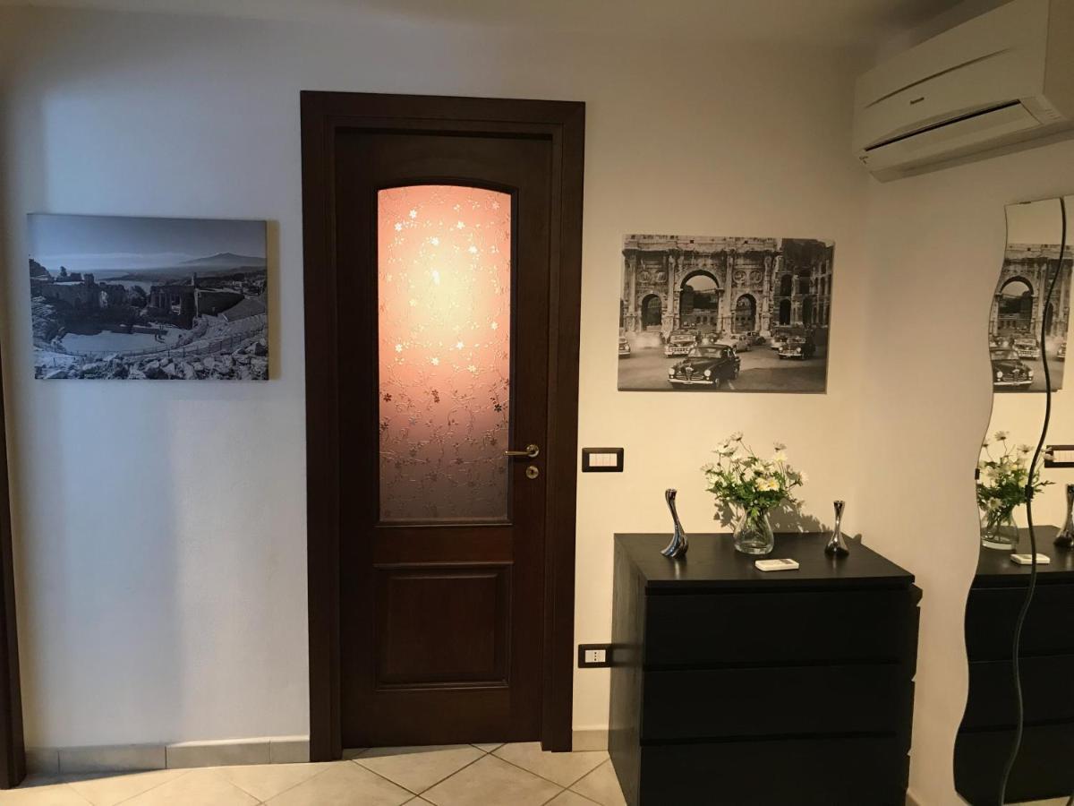 John Sea Suites Giardini Naxos Eksteriør billede