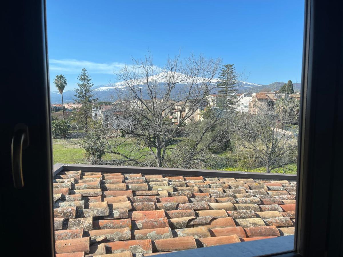 John Sea Suites Giardini Naxos Eksteriør billede
