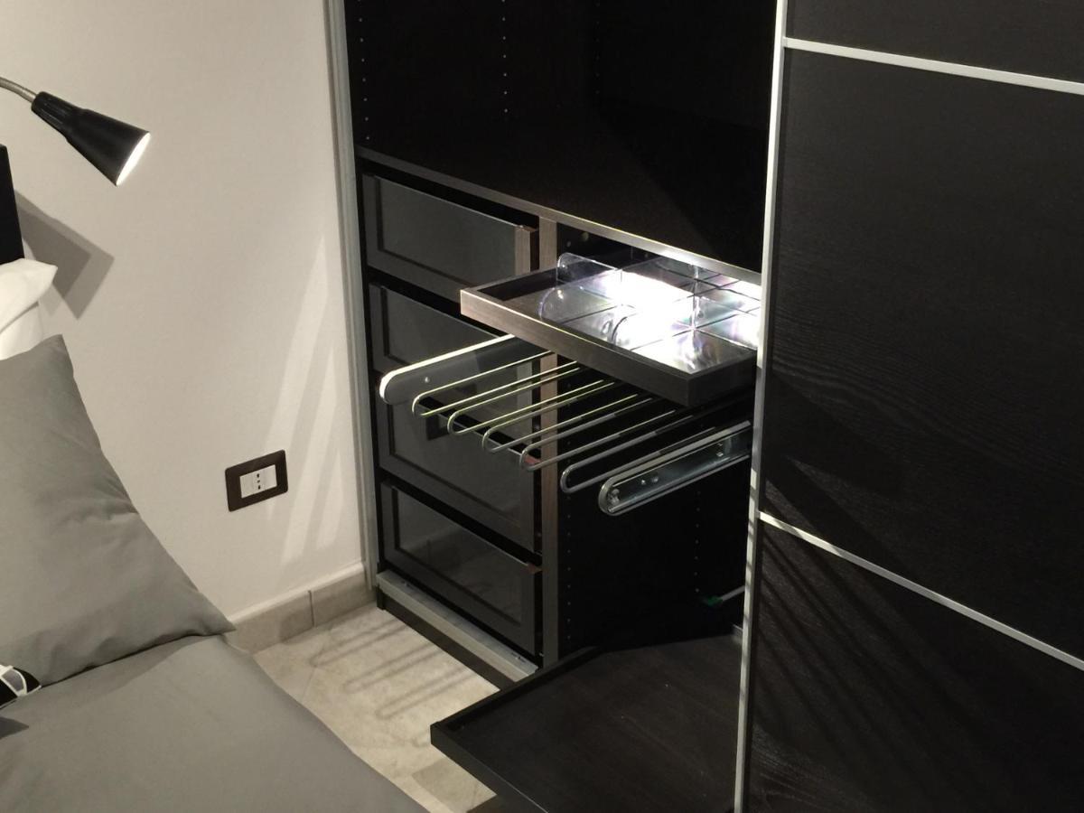 John Sea Suites Giardini Naxos Eksteriør billede