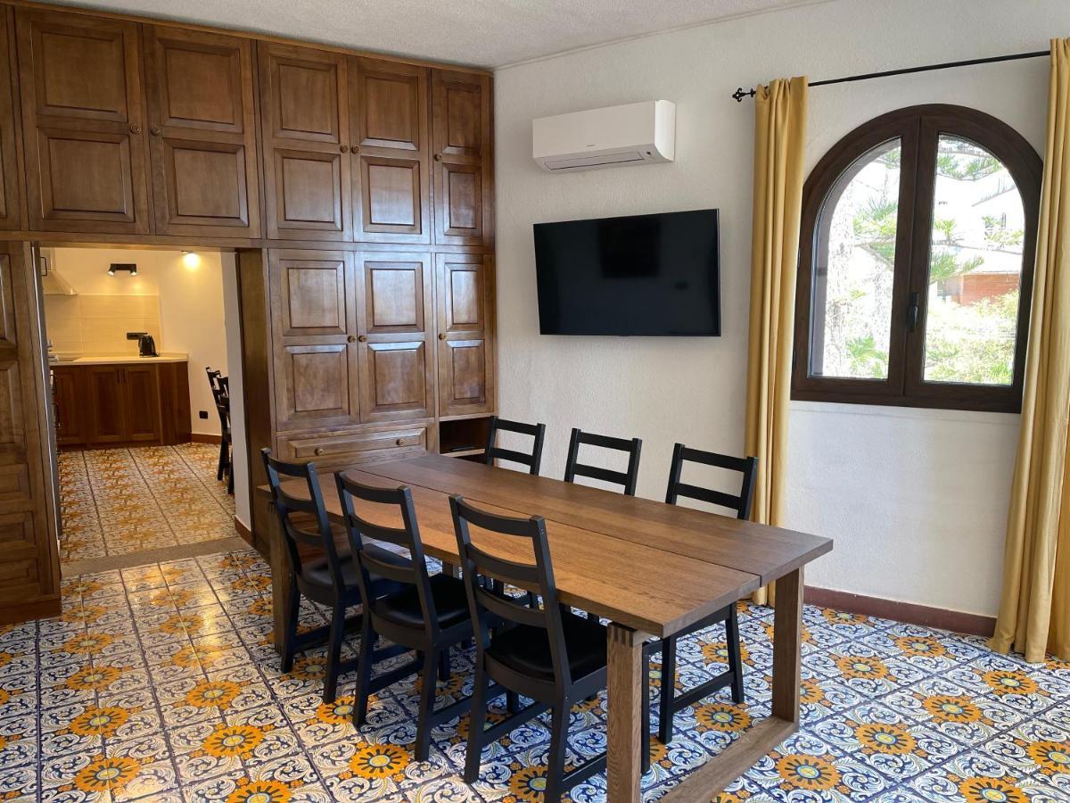 John Sea Suites Giardini Naxos Eksteriør billede